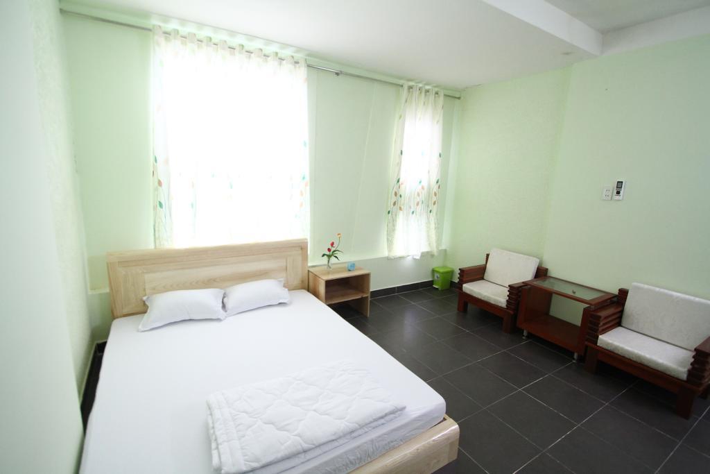 Balo Guesthouse Кан То Екстериор снимка